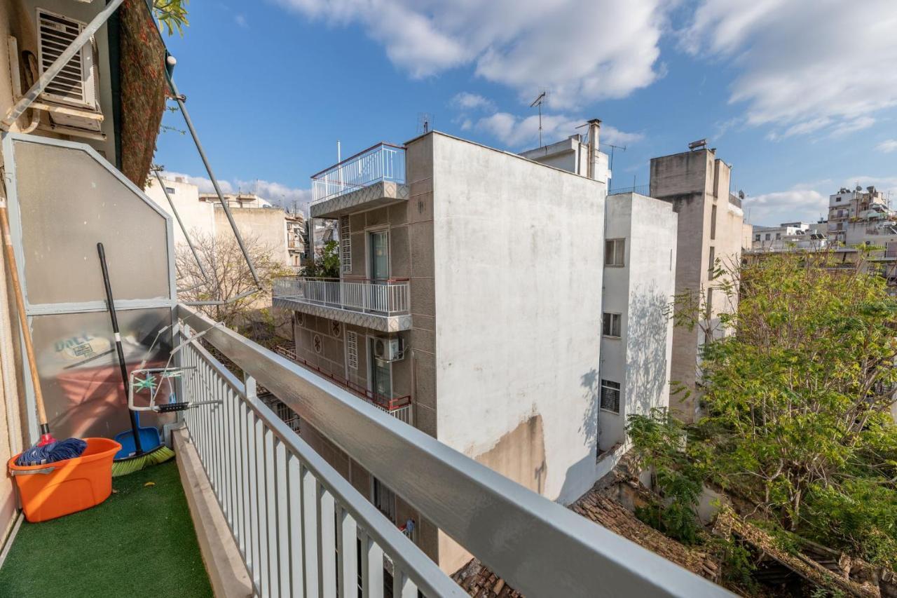 Renovated Lovely Apartment Near To Acropolis Athens Exterior photo